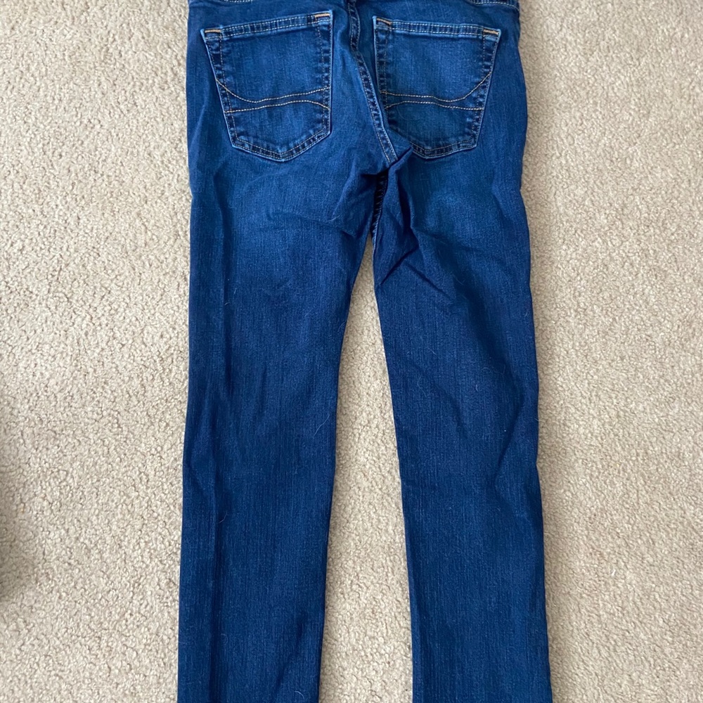 28/30 skinny fit Hollister jean